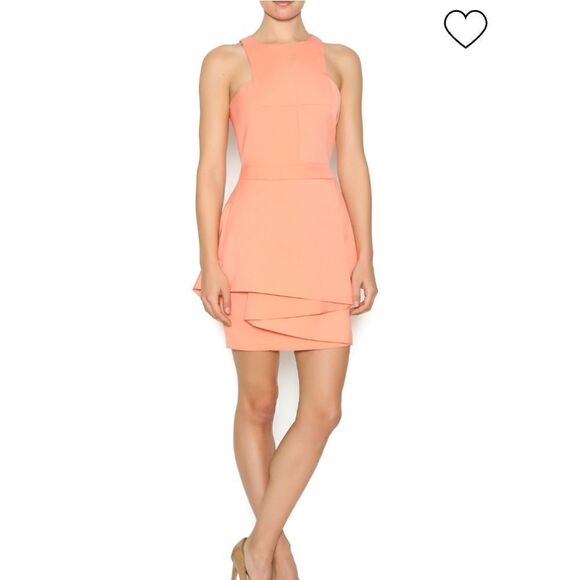 Elliatt Origami Dress - Picture 2 of 8